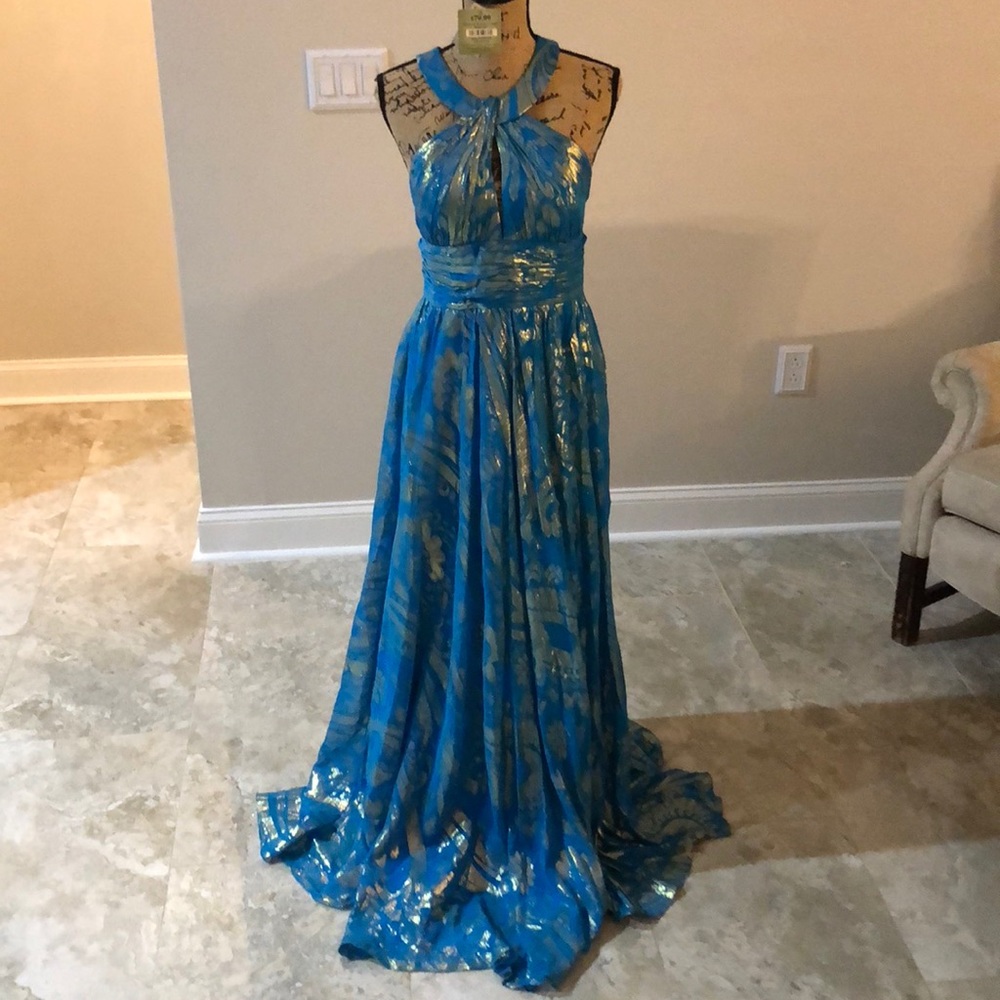 Aidan mattox dress size 8